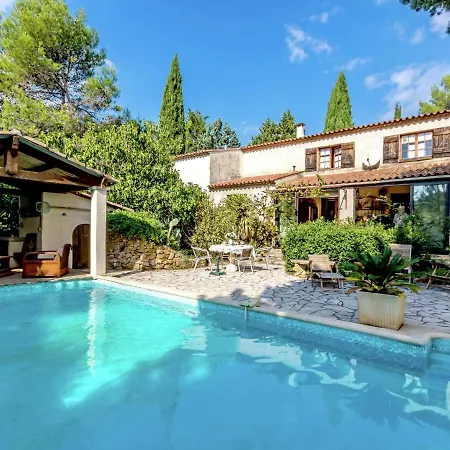 Modern With Private Pool *